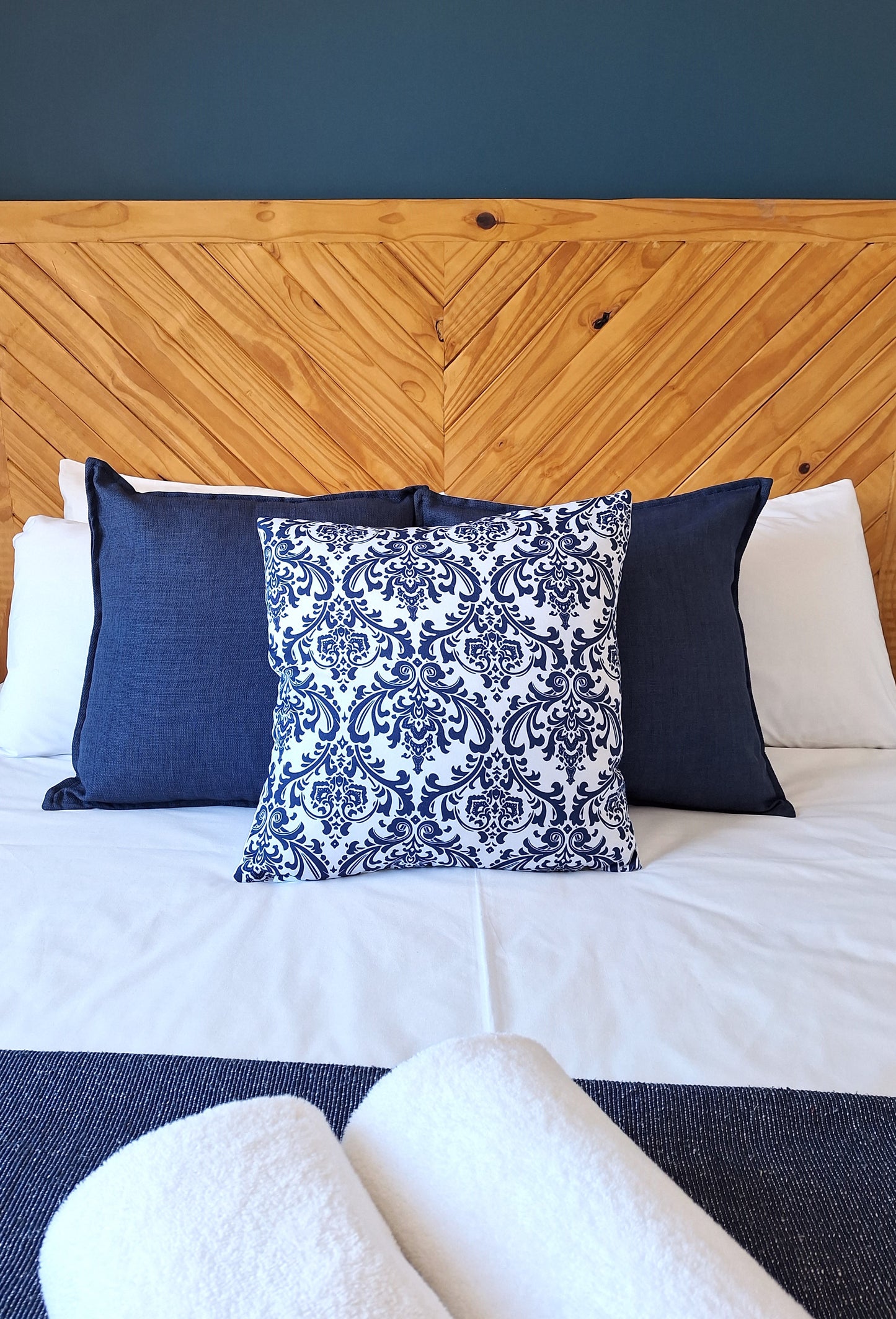 Ophelia Floral Blue - Scatter Cushion