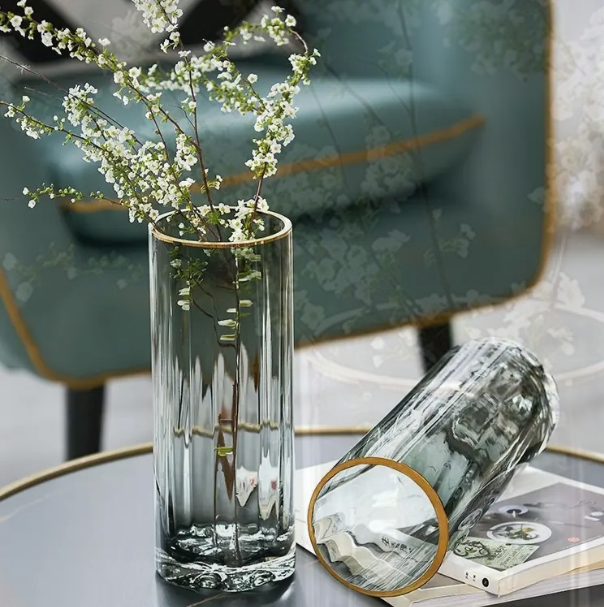 Gold Rim Textured Vase